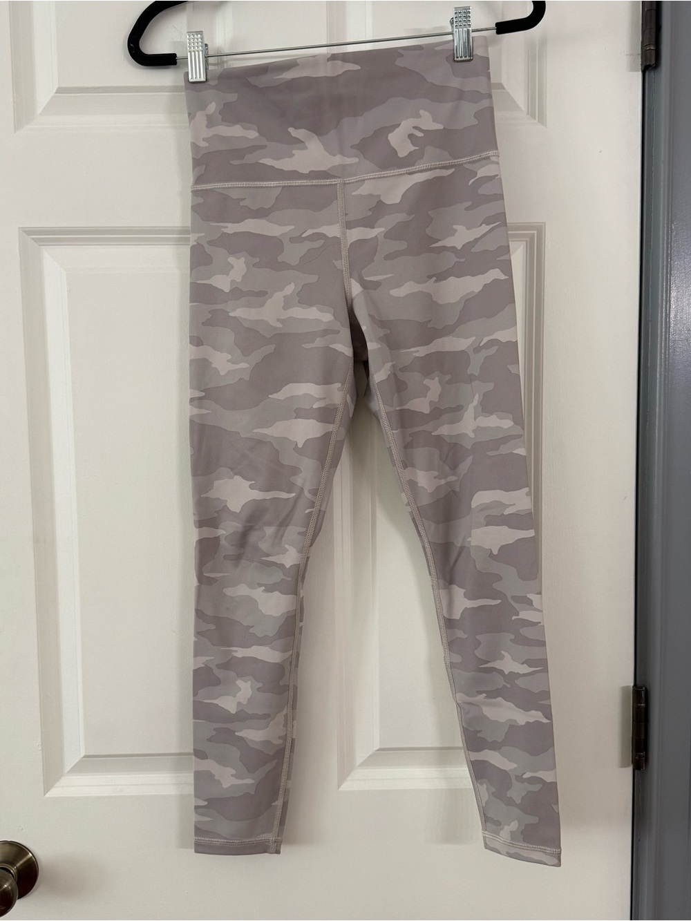 Athleta Elation 7/8 Legging